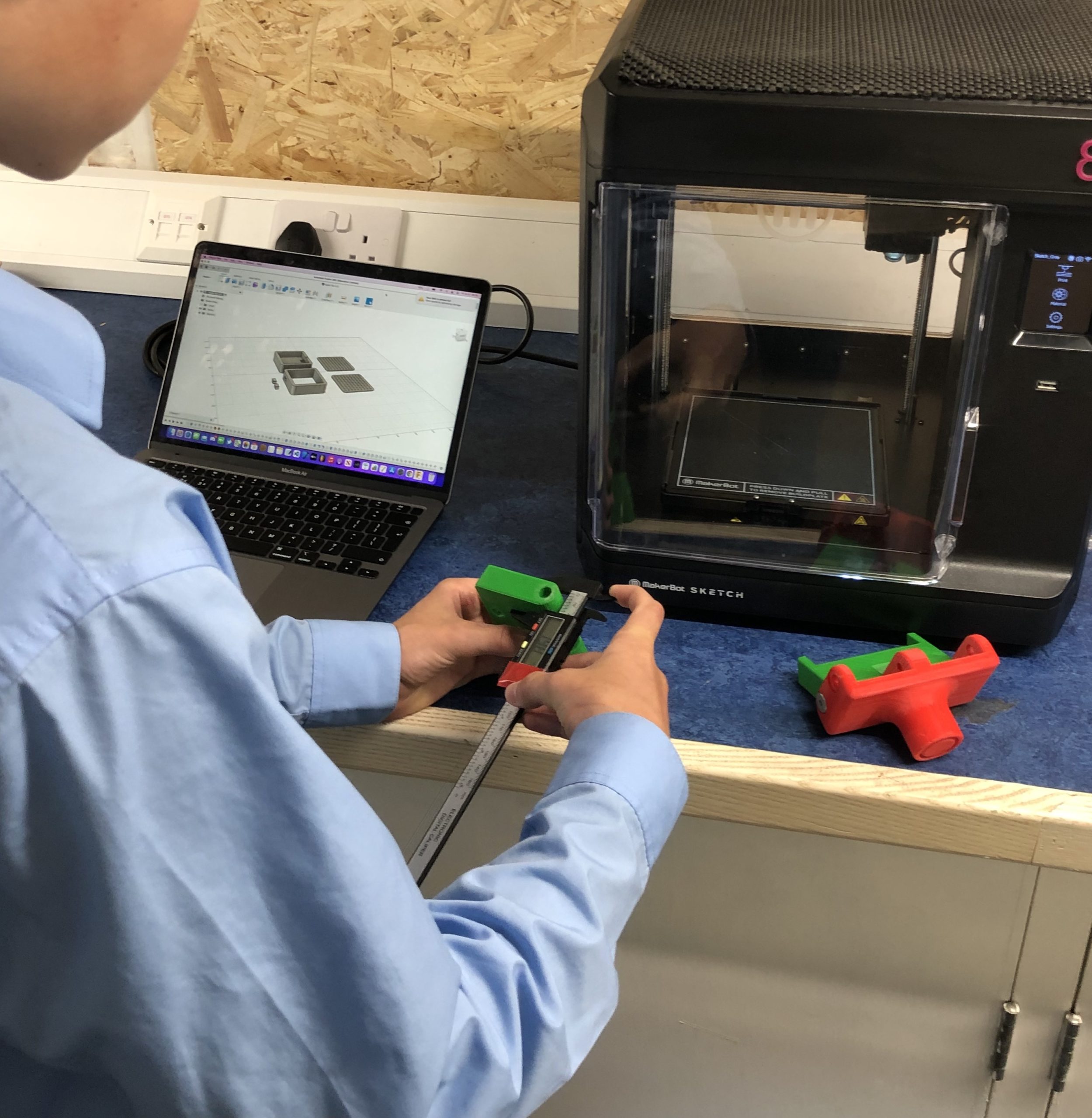 3D printing allows students to seamlessly print, test, and iterate on their designs